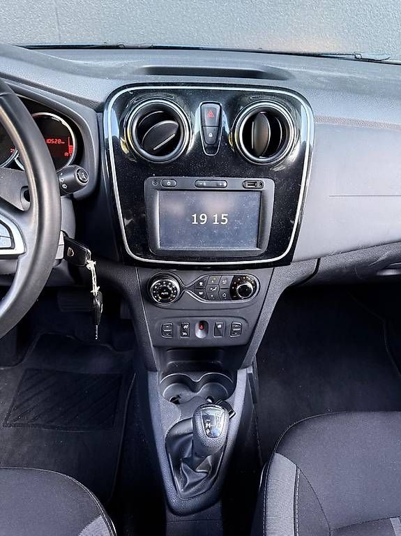 Automobili: Dacia Sandero 90 – Usato da Reinach BL venduto da pan_pjc6 4