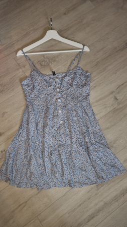 Blumenkleid blau Zara neuwertig 38👗🌼🌻