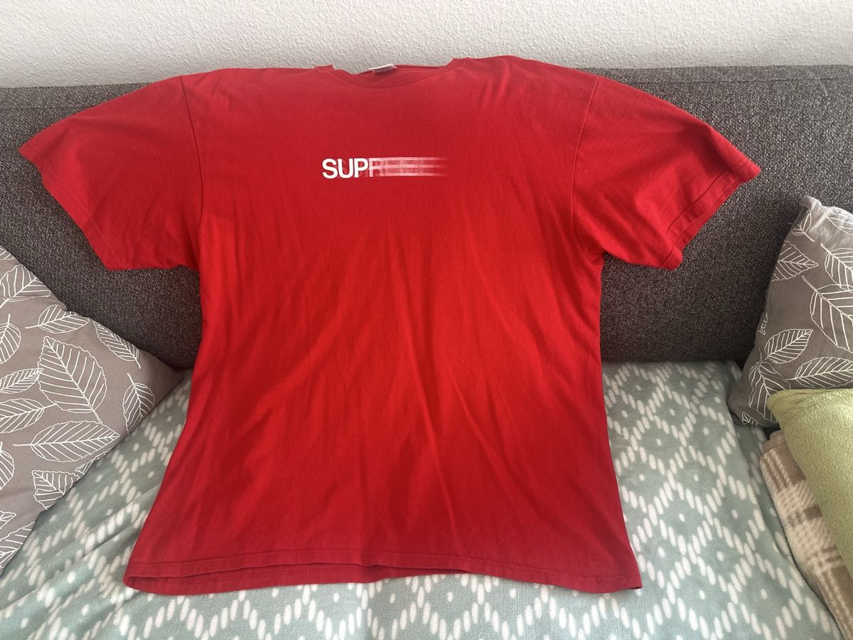 Supreme T-shirts: Supreme T-Shirt Motion Logo Red – D'occasion à Goldach par Lenny0220 3