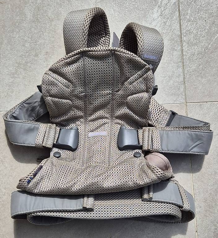 Marsupi portabebè: Porte bébé Babybjörn One Air – Usato da St-Cergue venduto da dav_68wx