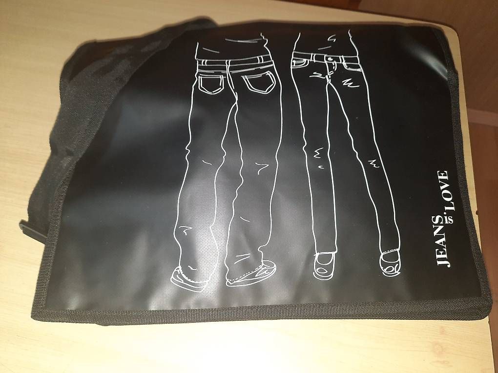 Borse: trendige Black out Umschlagtasche – Nuovo (secondo la descrizione) da Unteriberg venduto da woe_yby8 3