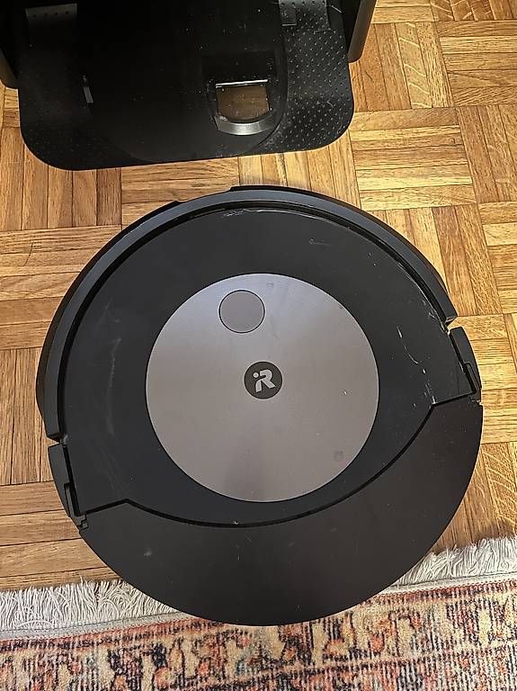 Aspirapolveri & Accessori: Staubsauger-Roboter iRobot Roomba mit Absaugstation – Usato da Zürich venduto da atayru 1