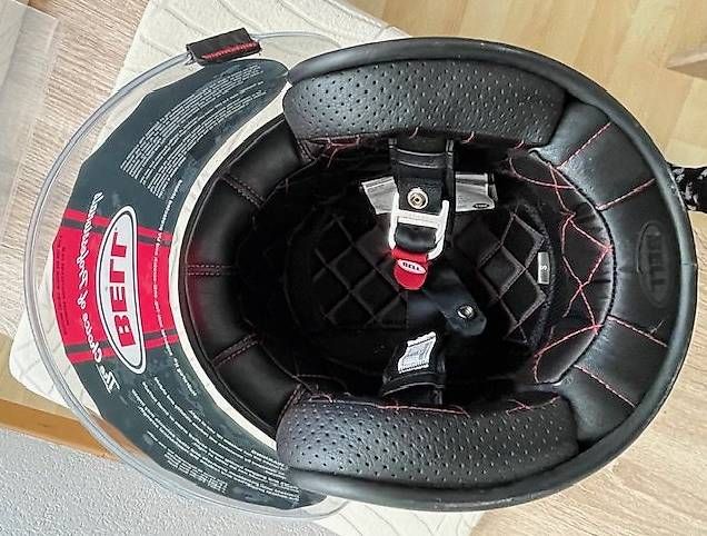 Bell Caschi & visiere: Bell Helm Glocke Riot Solid Black Official – Nuovo (secondo la descrizione) da Solothurn venduto da Deinze 4