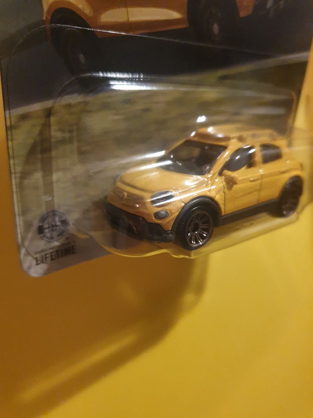 Matchbox Modellini d'auto: Matchbox 2016 FIAT 500X – Nuovo e nell'imballaggio originale da Oftringen venduto da Rotor 5
