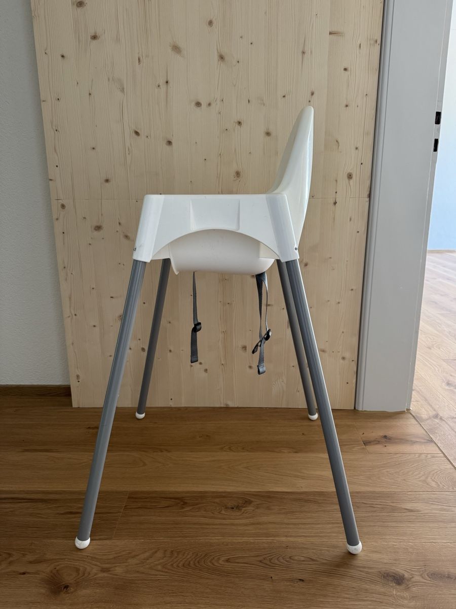Ikea Chaises hautes: Kinderstuhl Ikea – D'occasion à Oberrieden par Anirahtak 1
