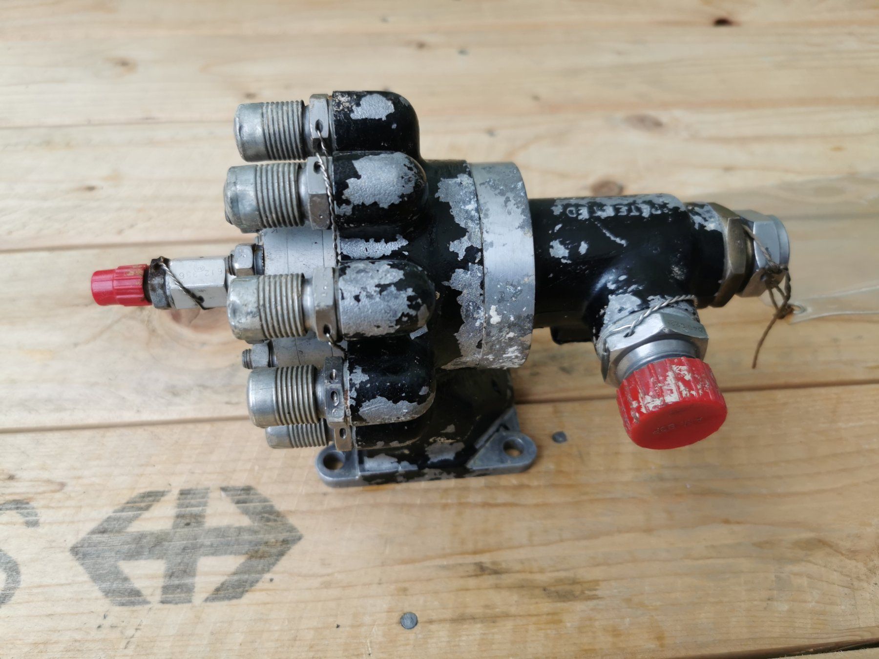 Messen: Treibstoff Verteiler DH-112 Venom Triebwerk Ghost – Gebraucht aus Neuenkirch von bf-109 2