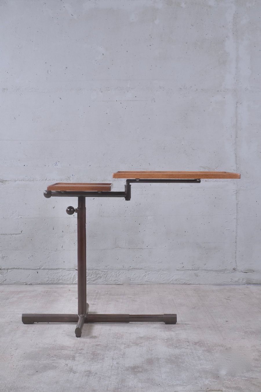 Embru Tavoli: CARUELLE EMBRU BEISTELLTISCH BAUHAUS – Usato da Zürich venduto da mrbluewave 1