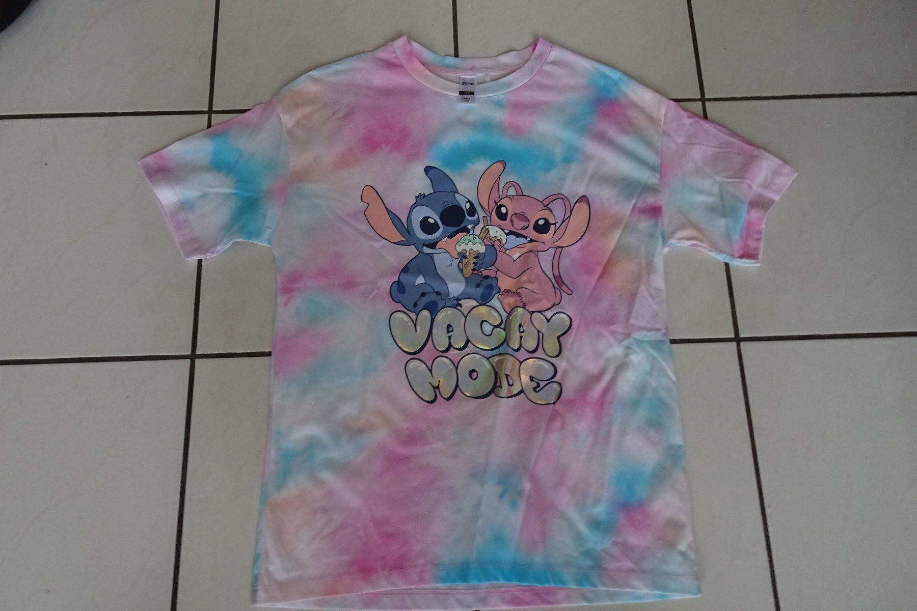 Camicette, T-shirt & Top: 2 T Shirts Stitch Gr. 164 – Usato da Strengelbach venduto da schmetterling20 1