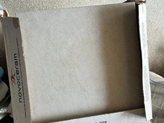 Rivestimenti per pavimenti: Bodenplatten, glasiertes Steinzeug 7.35m2 – Nuovo e nell'imballaggio originale da Seon venduto da mdo_c9f2