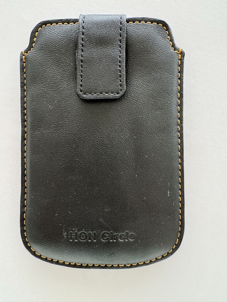 Cover & Protezioni schermo: HON CIRCLE Handytasche – Nuovo (secondo la descrizione) da Lugnorre venduto da ulr_lqc6