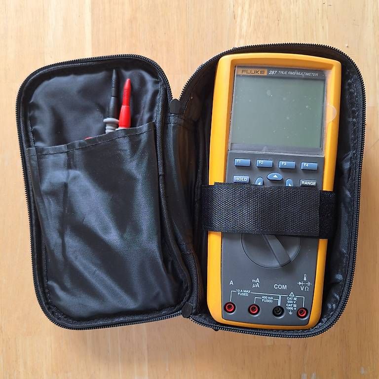 Fluke Mesurer: Fluke 287 Multimeter inkl. Tasche & Messleitungen – D'occasion à Solothurn par Nojted 2