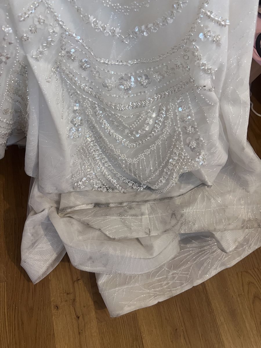 Vestiti: Prinzessinen brautkleid – Usato da Root venduto da Fashionhomeandmore 3