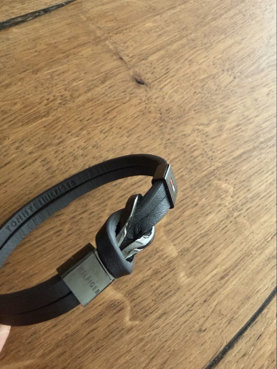 Tommy Hilfiger Armbänder & -reifen: Armband Leder Tommy Hilfiger schwarz – Neu (gemäss Beschreibung) aus Unterägeri von Sebi_82773 2