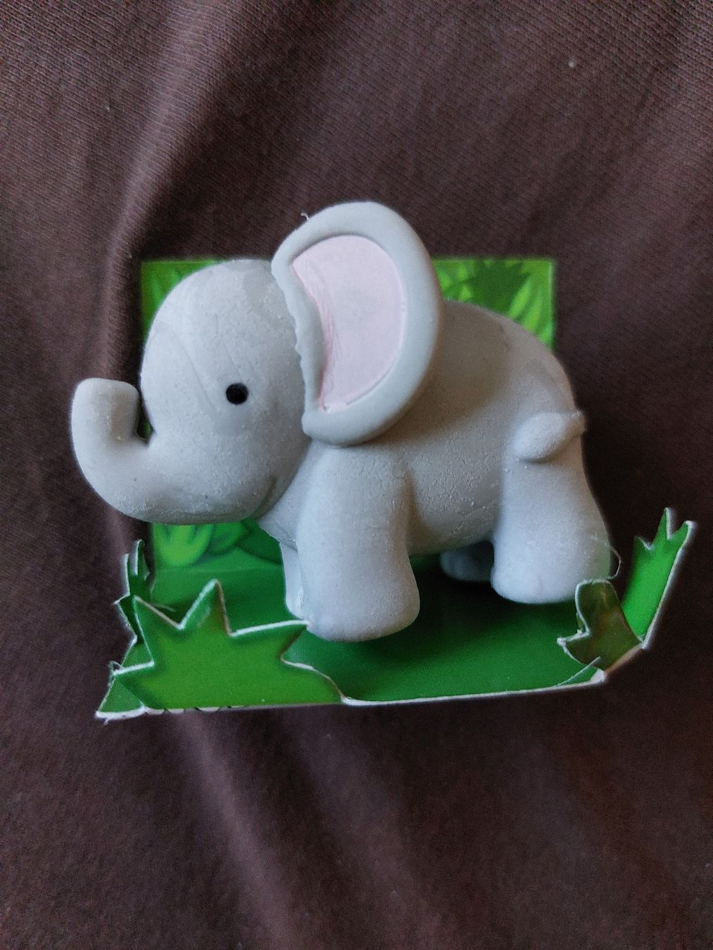 Autres écriture & dessin: Radiergummi Elefant  – Neuf (Voir description) à Unterseen par Ruia3333