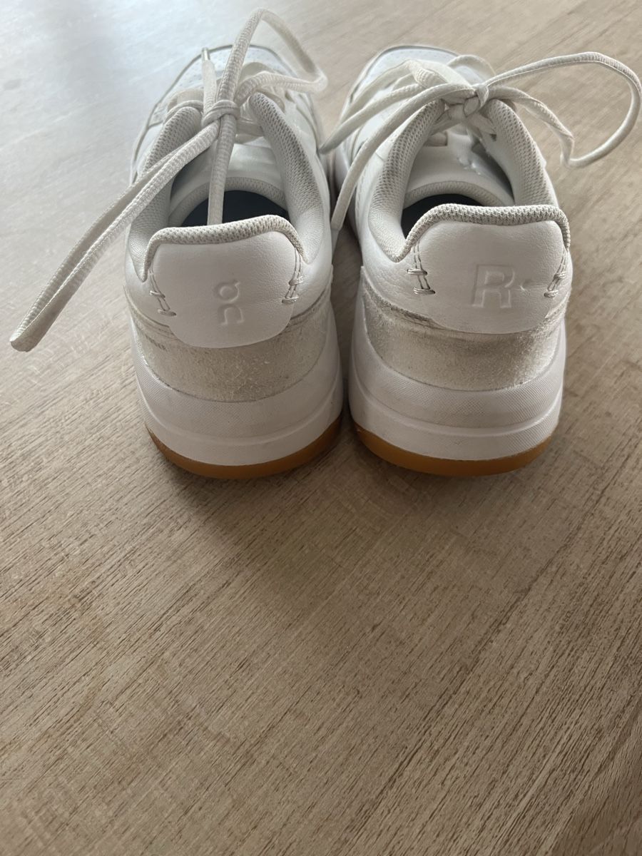 On Herrenschuhe: ON Schuhe Weiss Grösse EU 38 – Neu (gemäss Beschreibung) aus Mägenwil von ben_rb7z 2