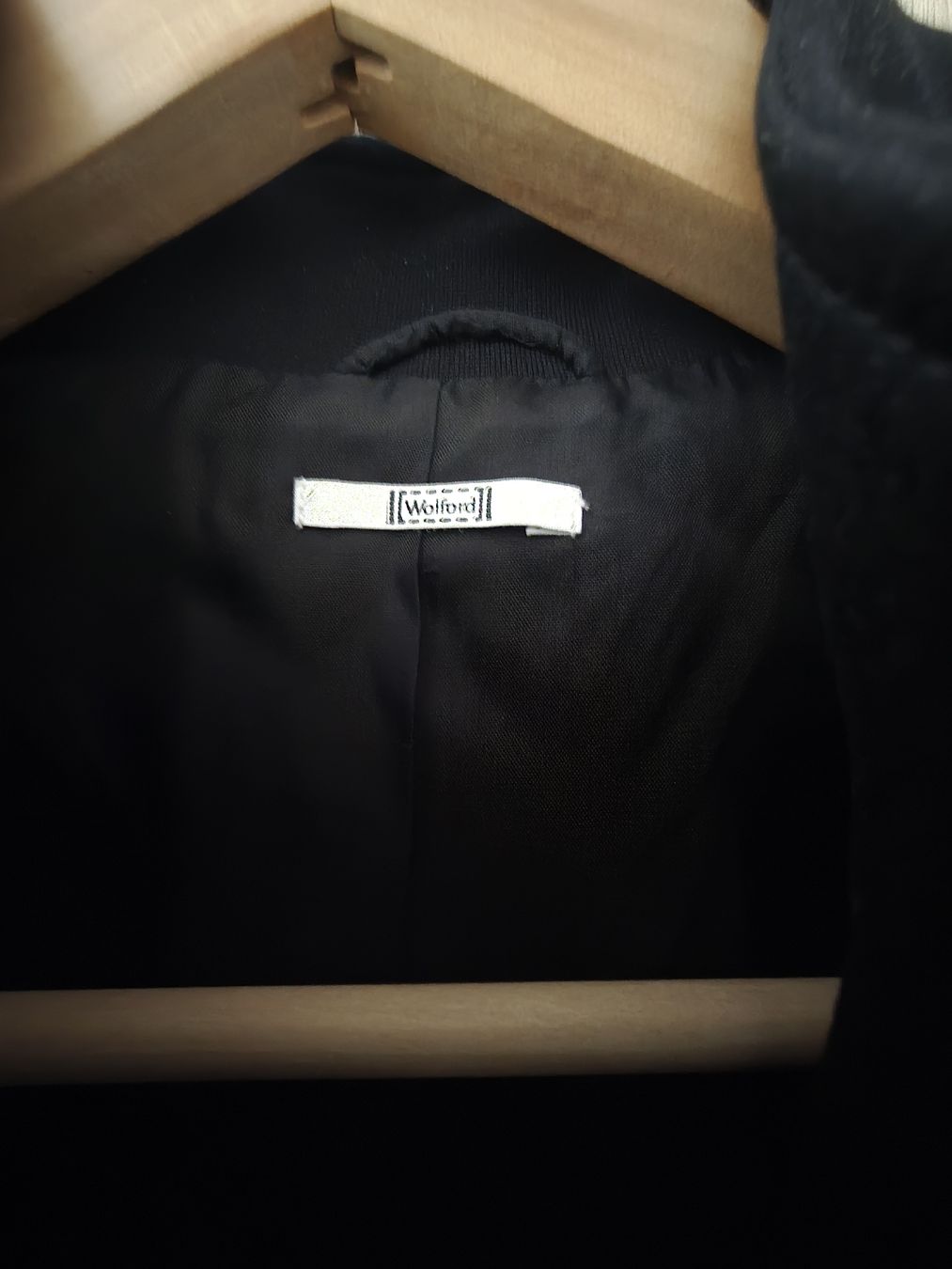 Giacche: Wolford Blazer – Usato da Landquart venduto da Hives5 1