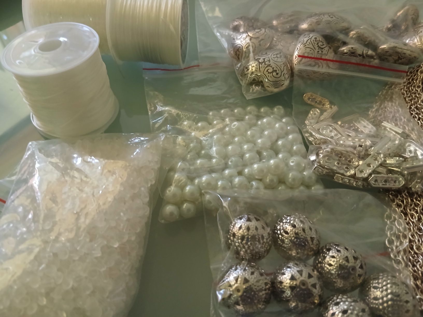 Kit bricolage: Restpostenpaket zum Schmuck basteln – Nuovo (secondo la descrizione) da Stansstad venduto da mikamo