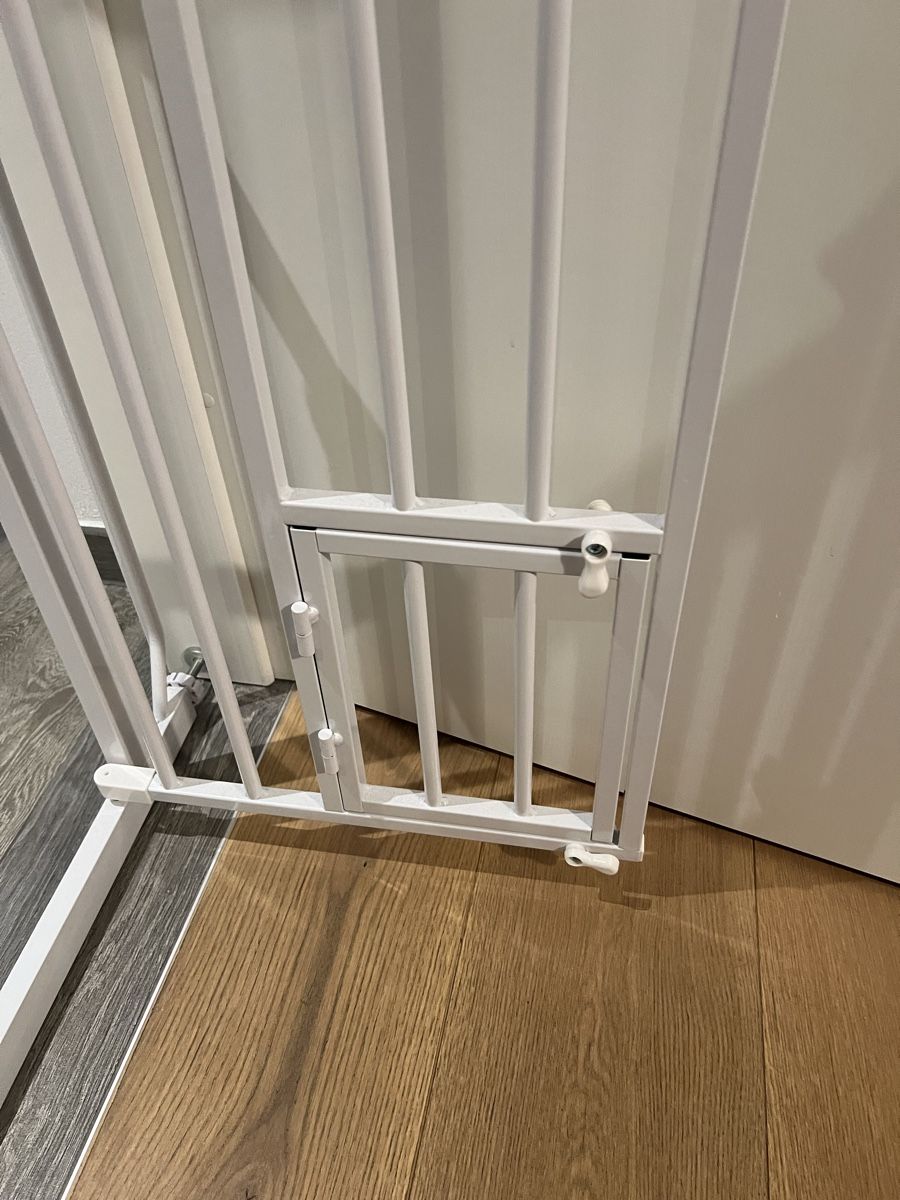 Gabbie, trasporto & Sicurezza: Barrière porte chien chat – Nuovo (secondo la descrizione) da Châtel-St-Denis venduto da gpf_6dsd 2