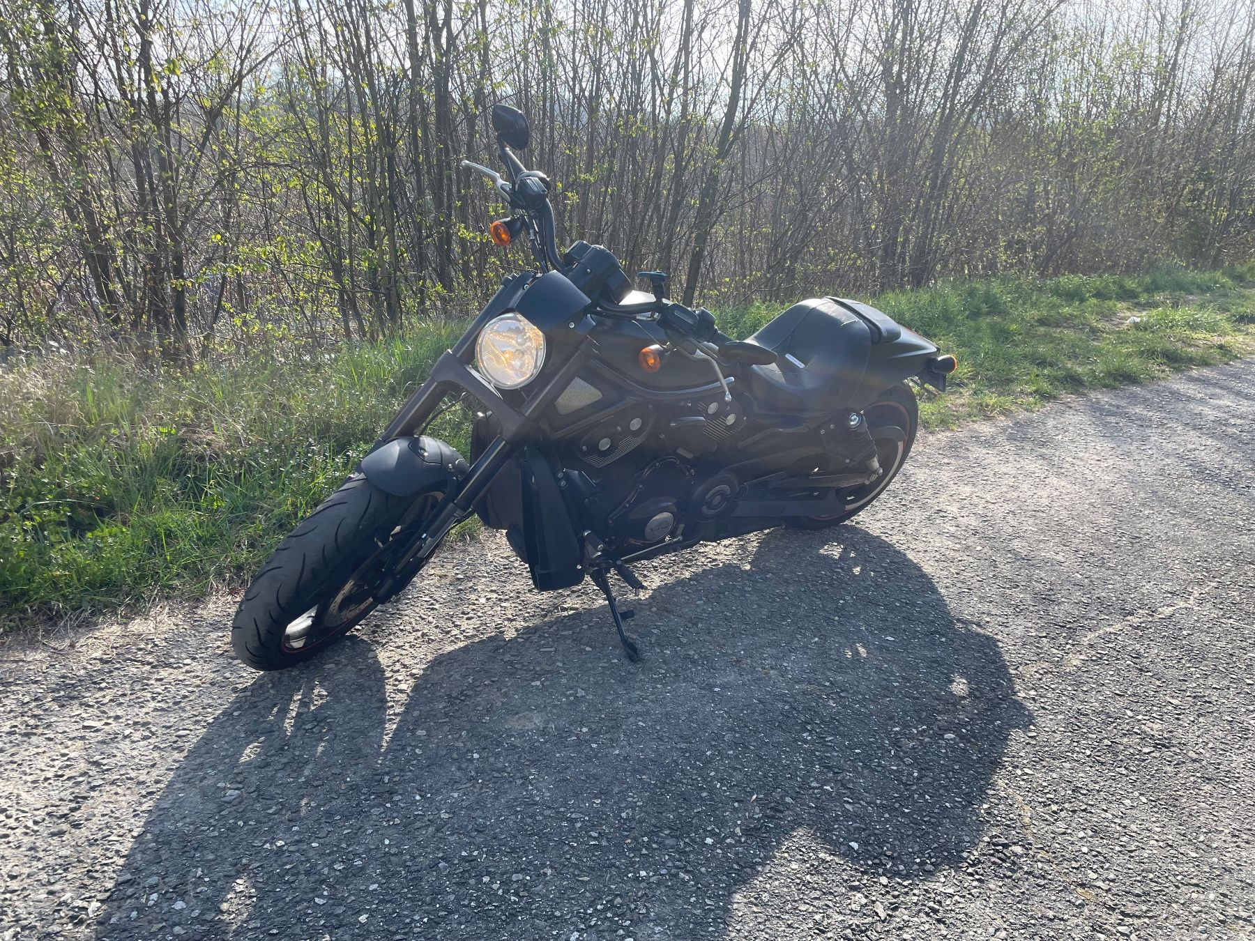 Harley-Davidson Chopper: Harley Davidson V-Rod – Usato da Penthalaz venduto da Rohiki