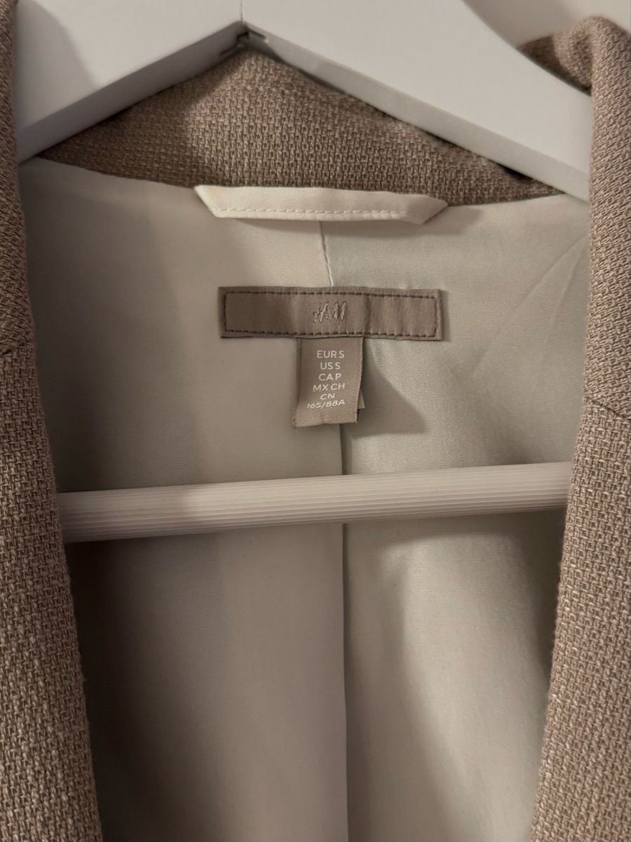 H&M Giacche: H&M Blazer beige, Grösse S – Nuovo (secondo la descrizione) da Tuggen venduto da jess_gls06 1
