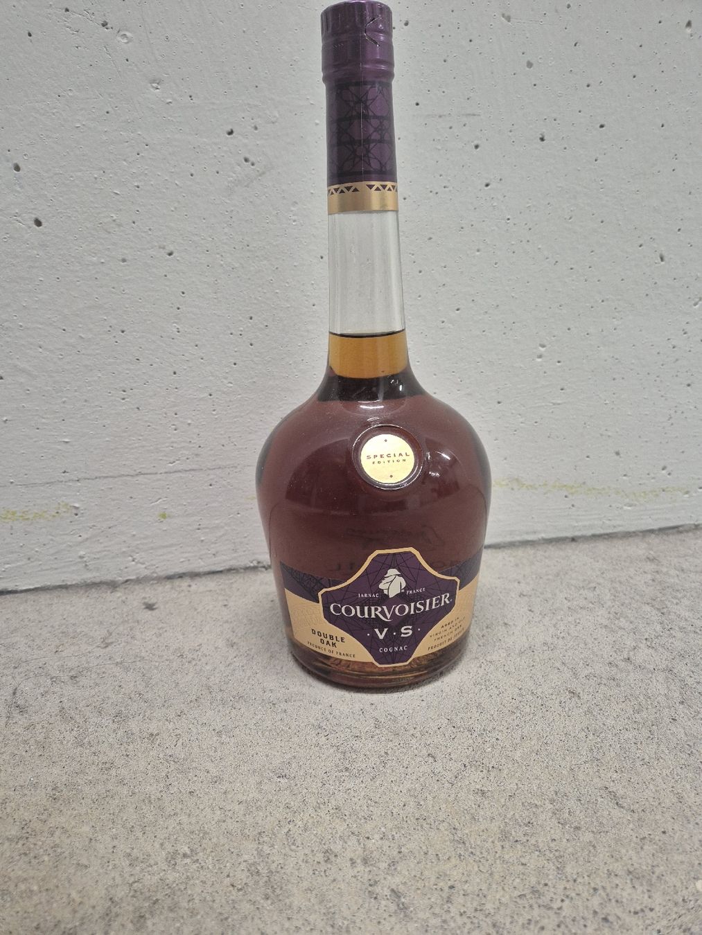 Courvoisier Spirituosen: Courvoisier V.S. Double Oak cognac 1L – Neu und originalverpackt aus Basel von Elena_02 2