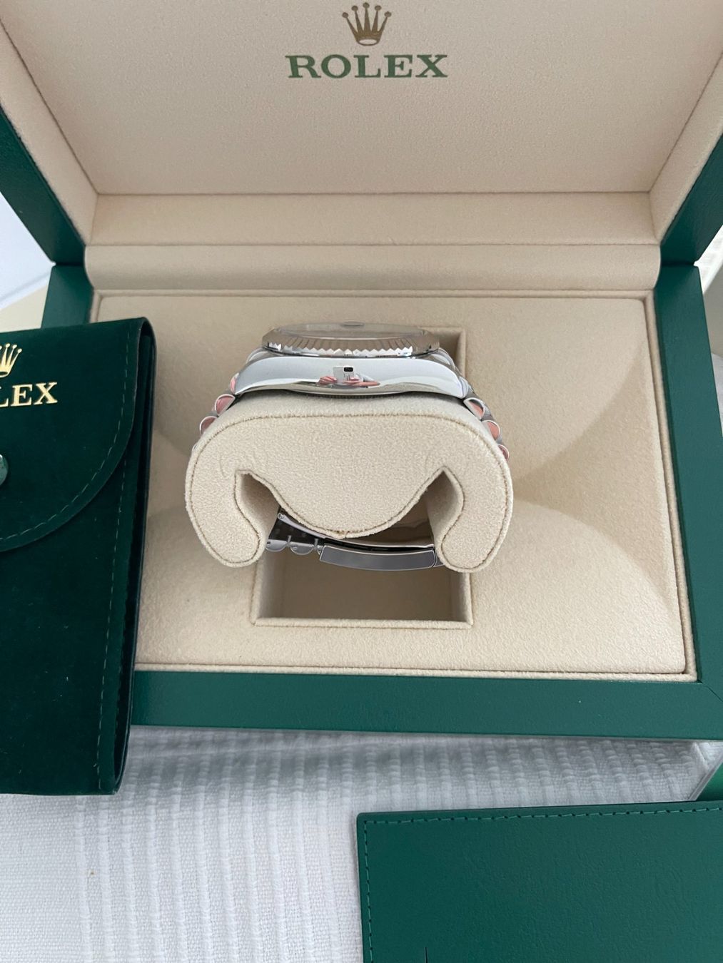 Rolex Uhren: Rolex Sky-Dweller, Ref 326934  Blau 2021 Jubilée Band – Neu und originalverpackt aus Dübendorf von iw9_sc9q 2