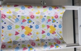 Wickelauflage mit Herzen und Blumen Geuther klappbar