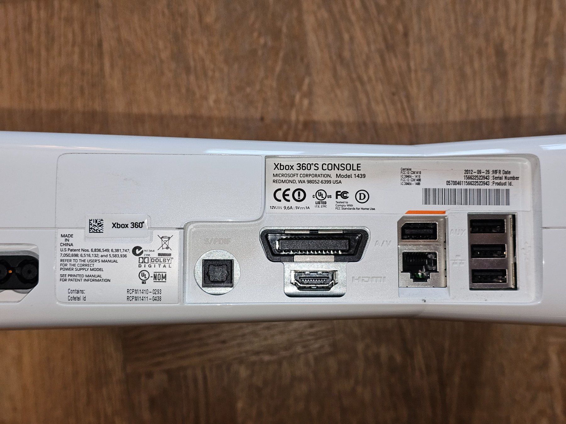 Rare Xbox 360 S Glossy White (320 GB) – Special Edition (Gebraucht) in ...