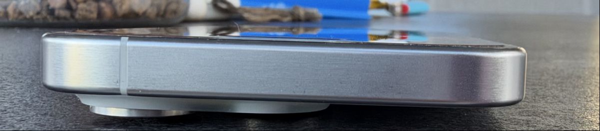 Apple Telefoni cellulari / Smartphones: iPhone 15 pro 128 GB – Usato da Stetten AG venduto da sarah1893 3