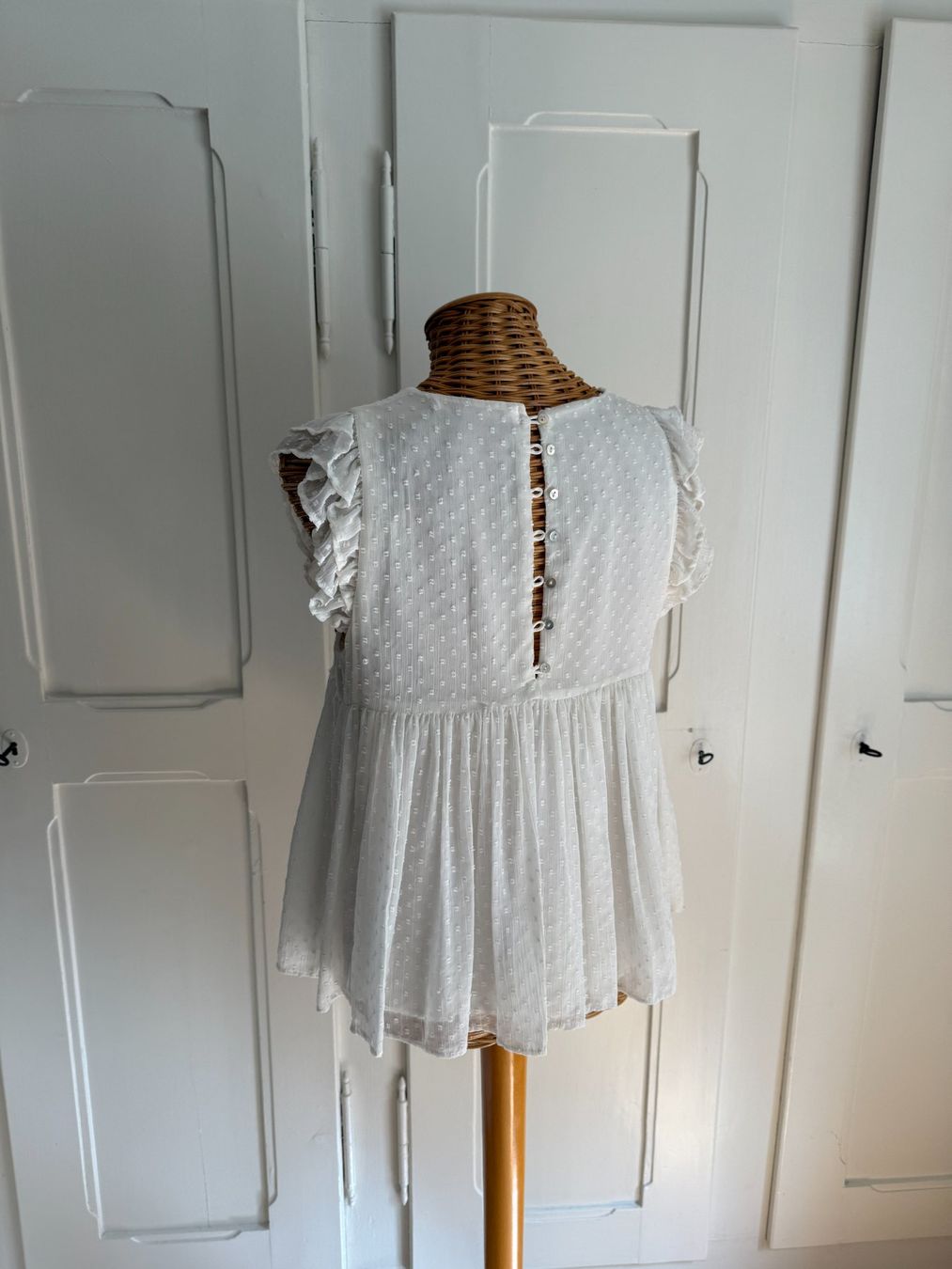 Zara Camicette: ZARA - Chiffon Blusentop weiss romantisch S – Usato da Zürich venduto da Diazaio 2
