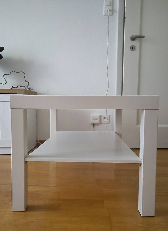 Tische: Weißer Couchtisch mit Ablage – Gebraucht aus Zürich von ana_h5cq 2