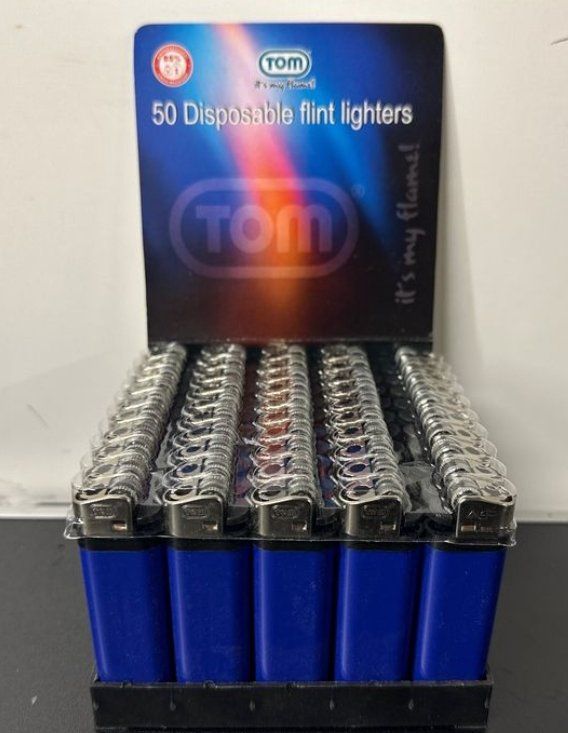 Accendini: 100 x neue Feuerzeuge – Nuovo e nell'imballaggio originale da Rüthi (Rheintal) venduto da Balty