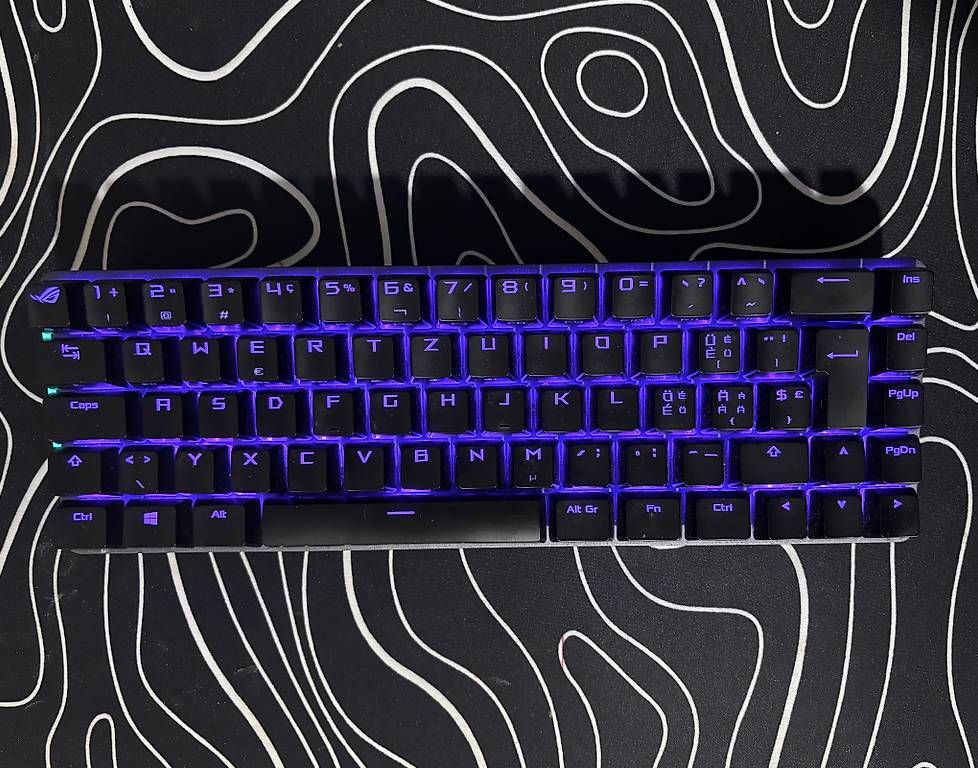 Tastiere: Asus ROG Falchion Tastatur – Usato da Rickenbach ZH venduto da dimitri03