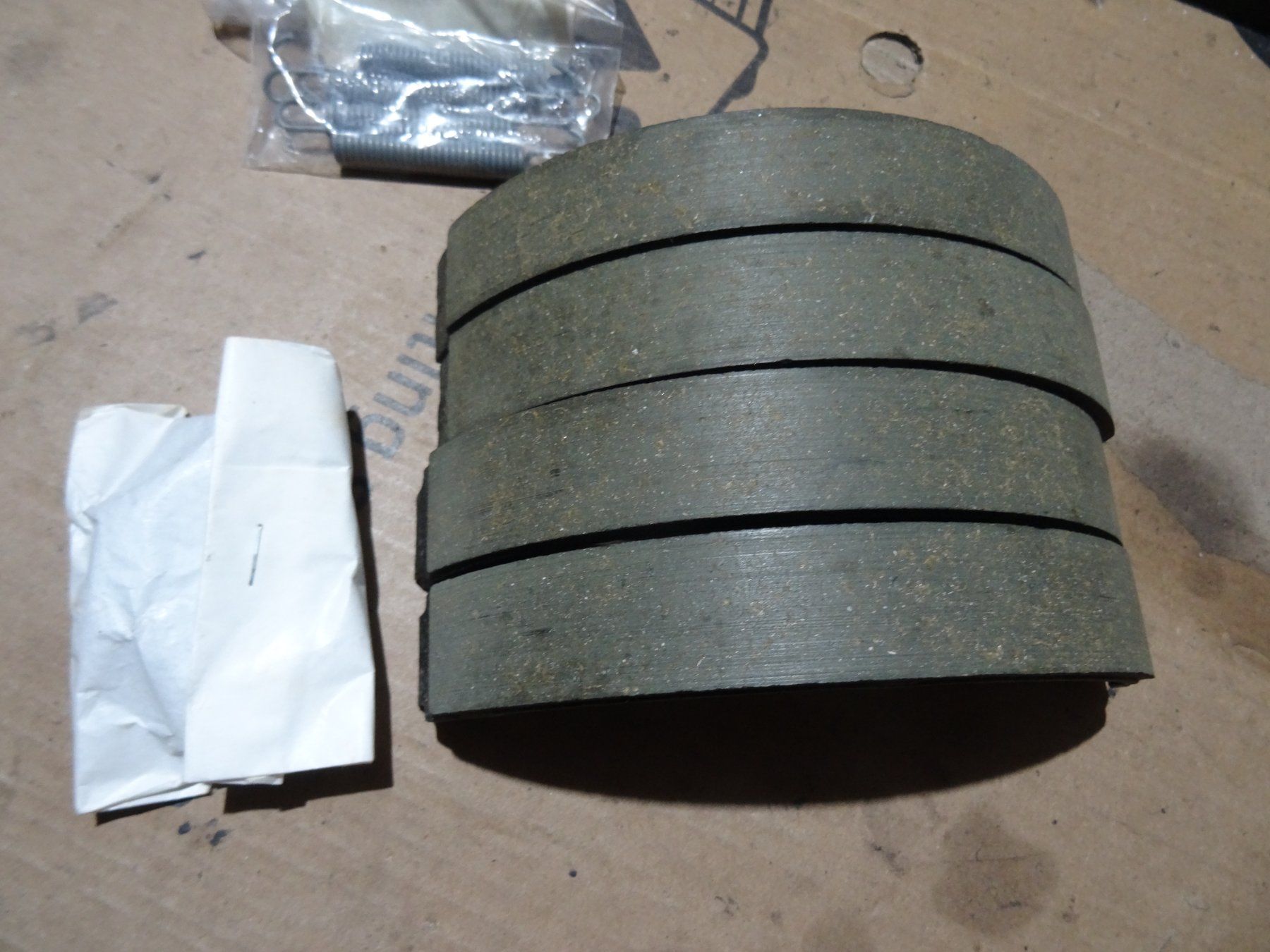 Opel Tutti pezzi di ricambio auto: OPEL KADETT A, B, 1962 - 72  Bremsbacken – Nuovo e nell'imballaggio originale da Niederbipp venduto da mission55impossibile 1