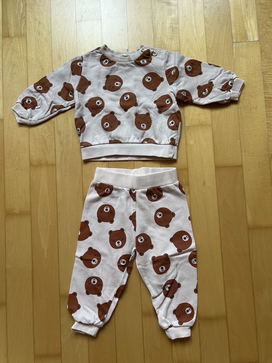 Kleiderpakete & -sets: Mit Bären-Print: Set mit Hose + Pullover ALANA, Gr. 80 – Neu (gemäss Beschreibung) aus Diessenhofen von Bmaurice