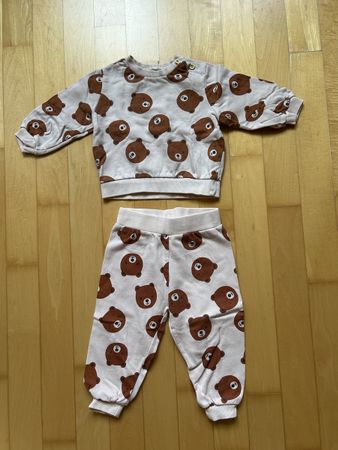 Mit Bären-Print: Set mit Hose + Pullover ALANA, Gr. 80