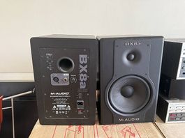 M-Audio BX8a Deluxe Studiomonitore Lautsprecher