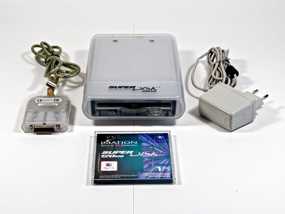 Laufwerke & Adapter: Lecteur Imation SuperDisk LS-120 pour Mac – Gebraucht aus Delémont von MaxPlan 4