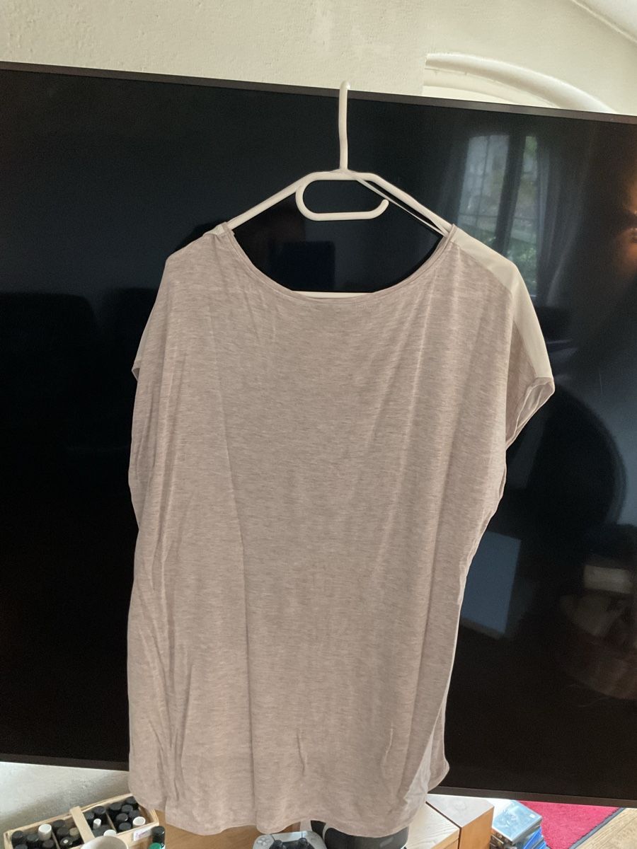 C&A T-shirt: Damen Shirt kurzarm, Gr L – Usato da Trimbach venduto da Lexli11 1