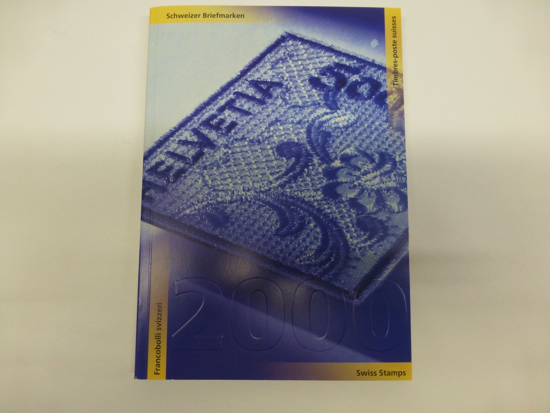 Alben: Schweizer Briefmarken, Jahressammlung 2000, umgestempelt – Neu (gemäss Beschreibung) aus Niederglatt ZH von Viktor1949 1