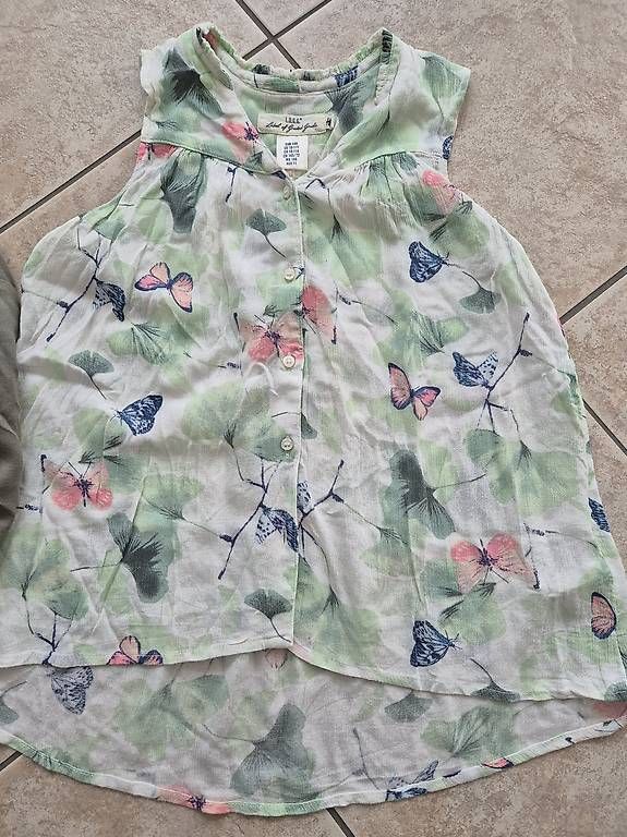 H&M Camicette, T-shirt & Top: 2 Blusen Gr. 146/152 – Usato da Mettmenstetten venduto da AngelaDell 1