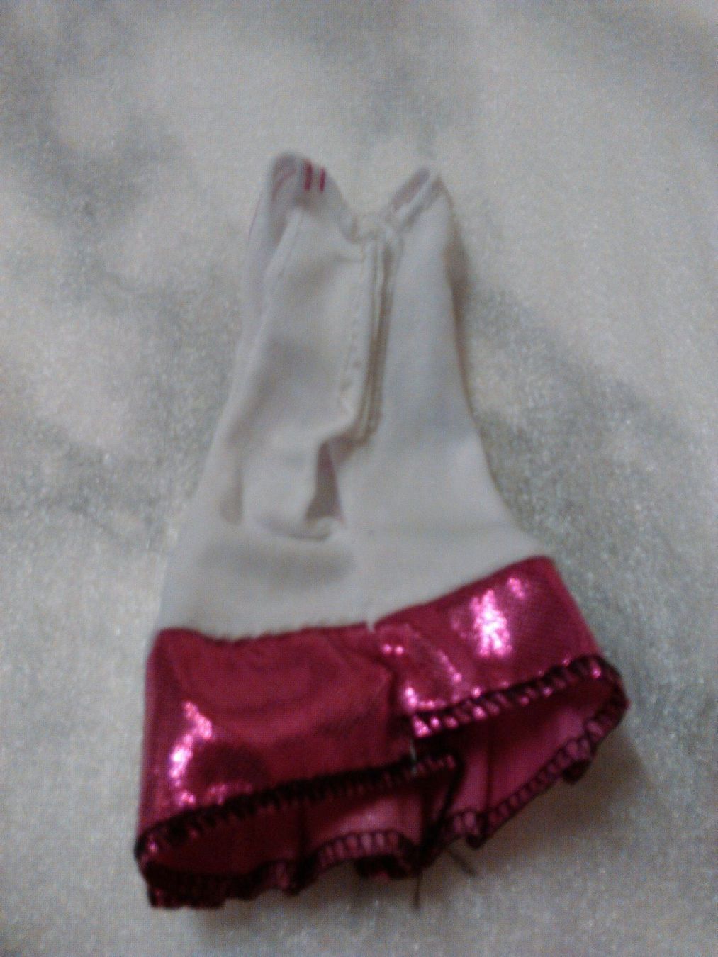 Giocattoli: BARBIE PARTY KLEID – Nuovo (secondo la descrizione) da Basel venduto da bijoutrie_4 4