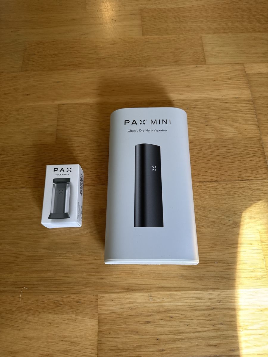 Sonstige Tabakwaren: Pax Mini 2 mit Puck Press – Neu (gemäss Beschreibung) aus Zürich von jcortis