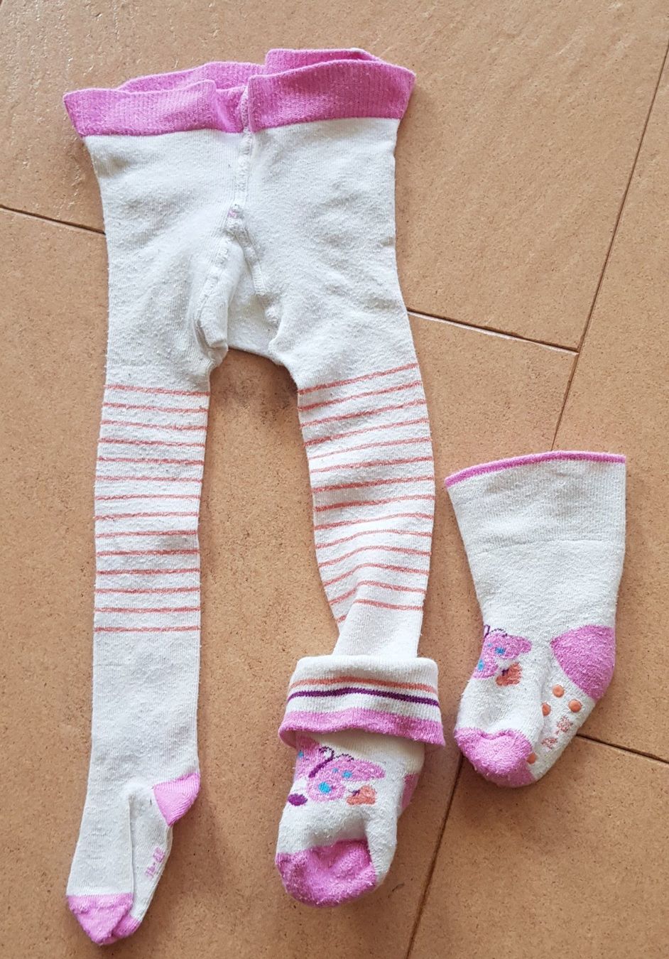 Calze & Collant: Strumpfhose mit passenden Socken 74/80 s. Bilder – Usato da Thun venduto da lede