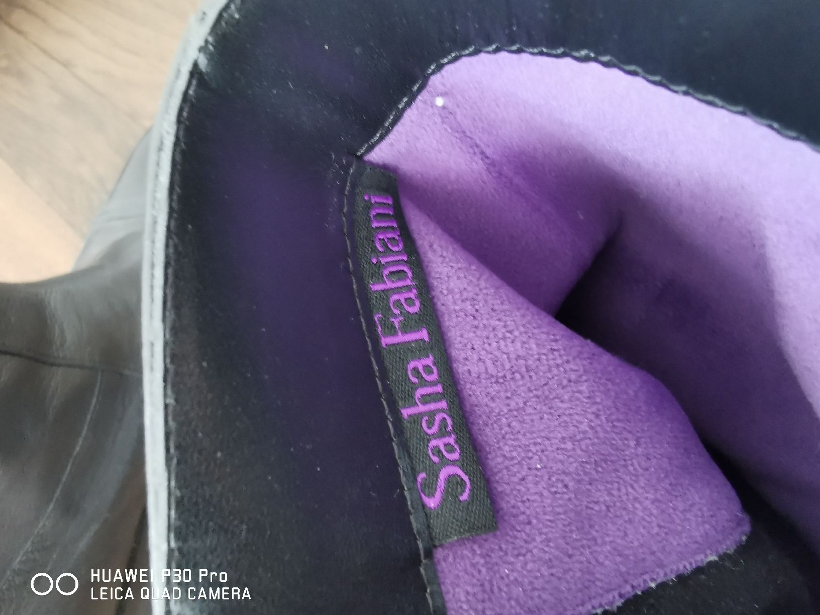 Damenschuhe: Sasha Fabiani Lederstiefel, schwarz, Gr 40, mit Glitzerstein – Gebraucht aus Erlenbach ZH von alisamilana 2