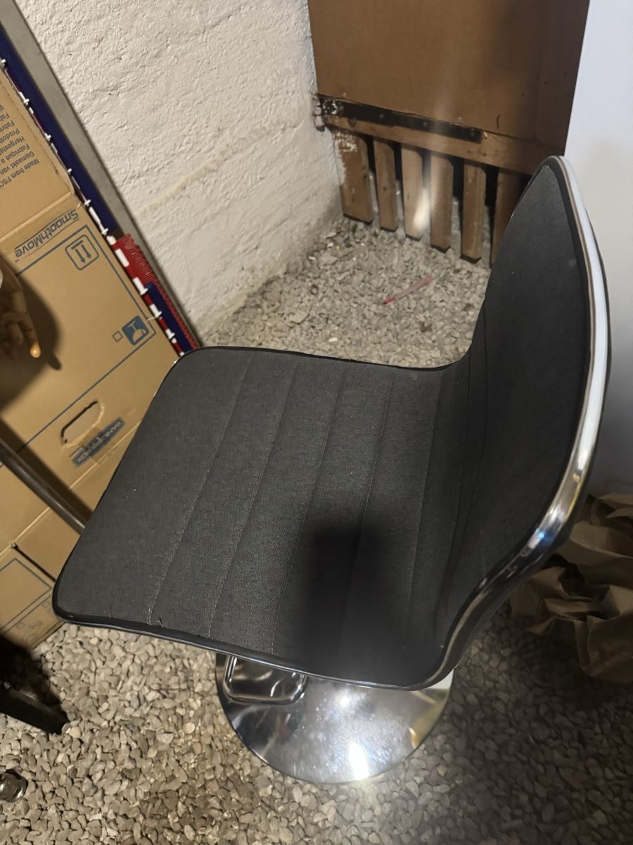 Sgabelli: Bar-Hocker, 2er Set – Usato da Rüti ZH venduto da Mysticphoenix.mel 1