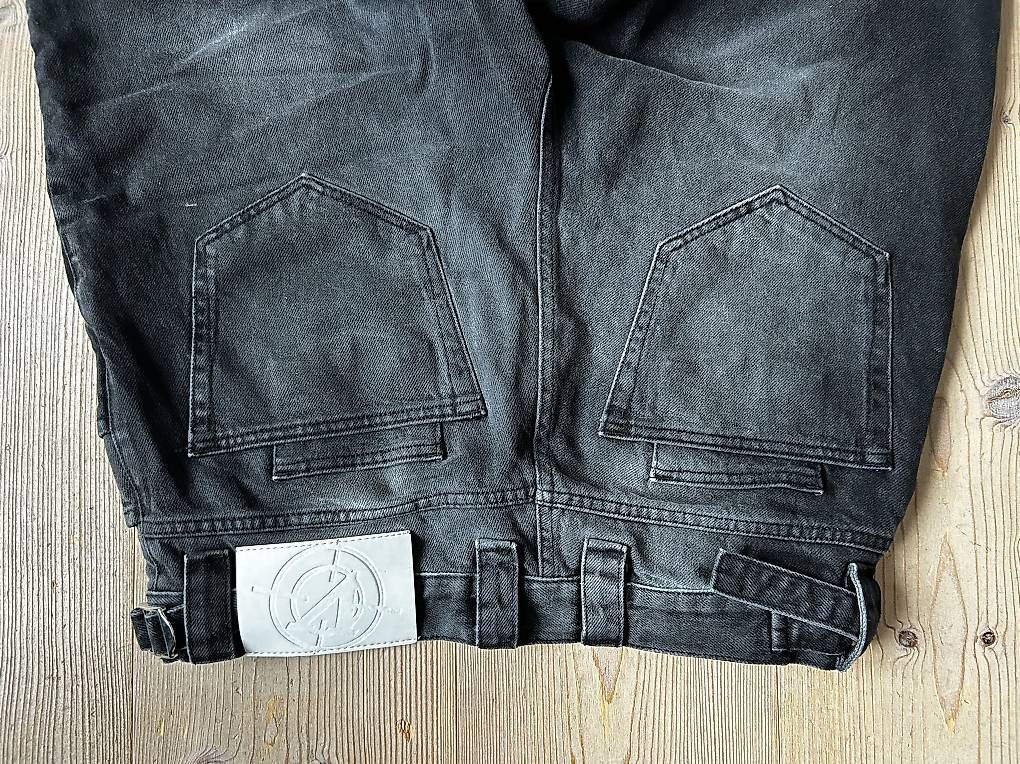 Jeans: Vicinity Baggyjeans – Neu und originalverpackt aus Bischofszell von han_ml9d 2