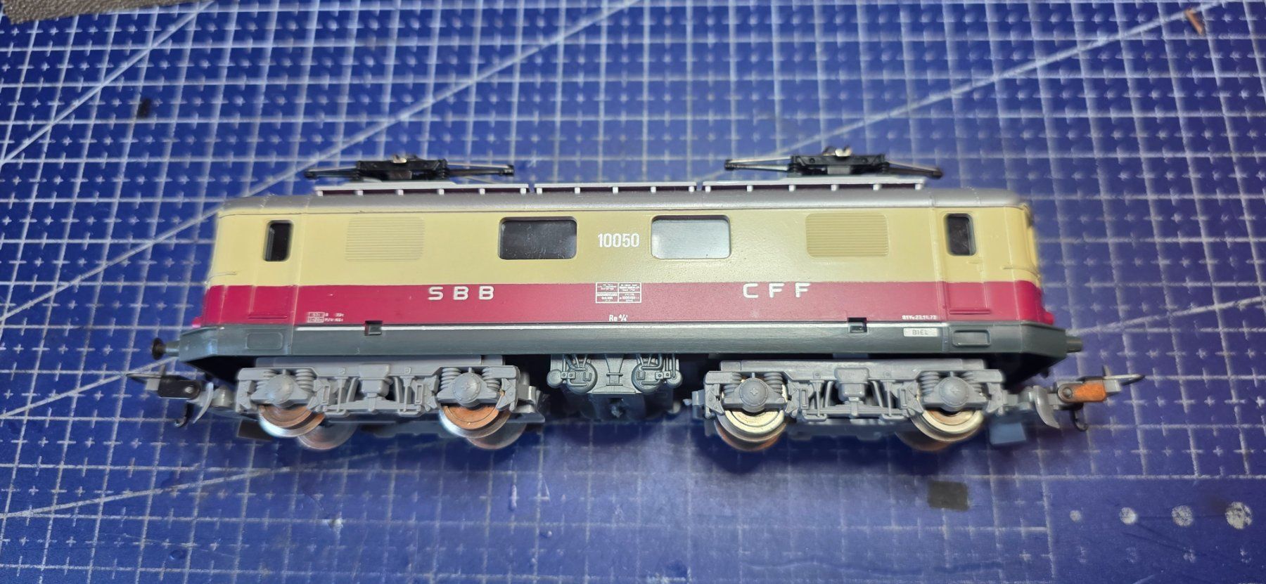 Lima Modellini di ferrovie: Lima Re4/4 TEE H0/DC analog – Usato da Hochfelden venduto da Danizh0