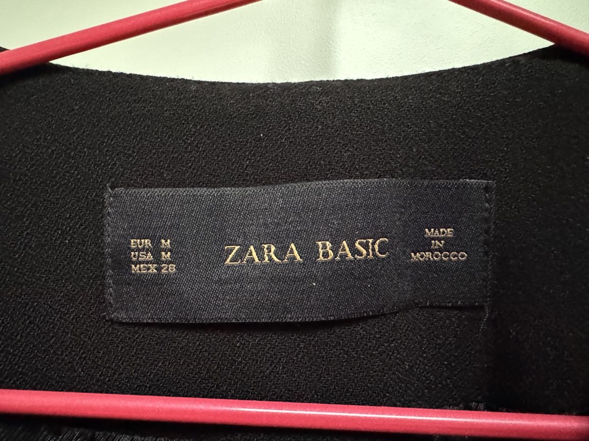 Zara Giacche: Zara Jacke / Blazer Schwarz – Nuovo (secondo la descrizione) da Aesch BL venduto da comven 1