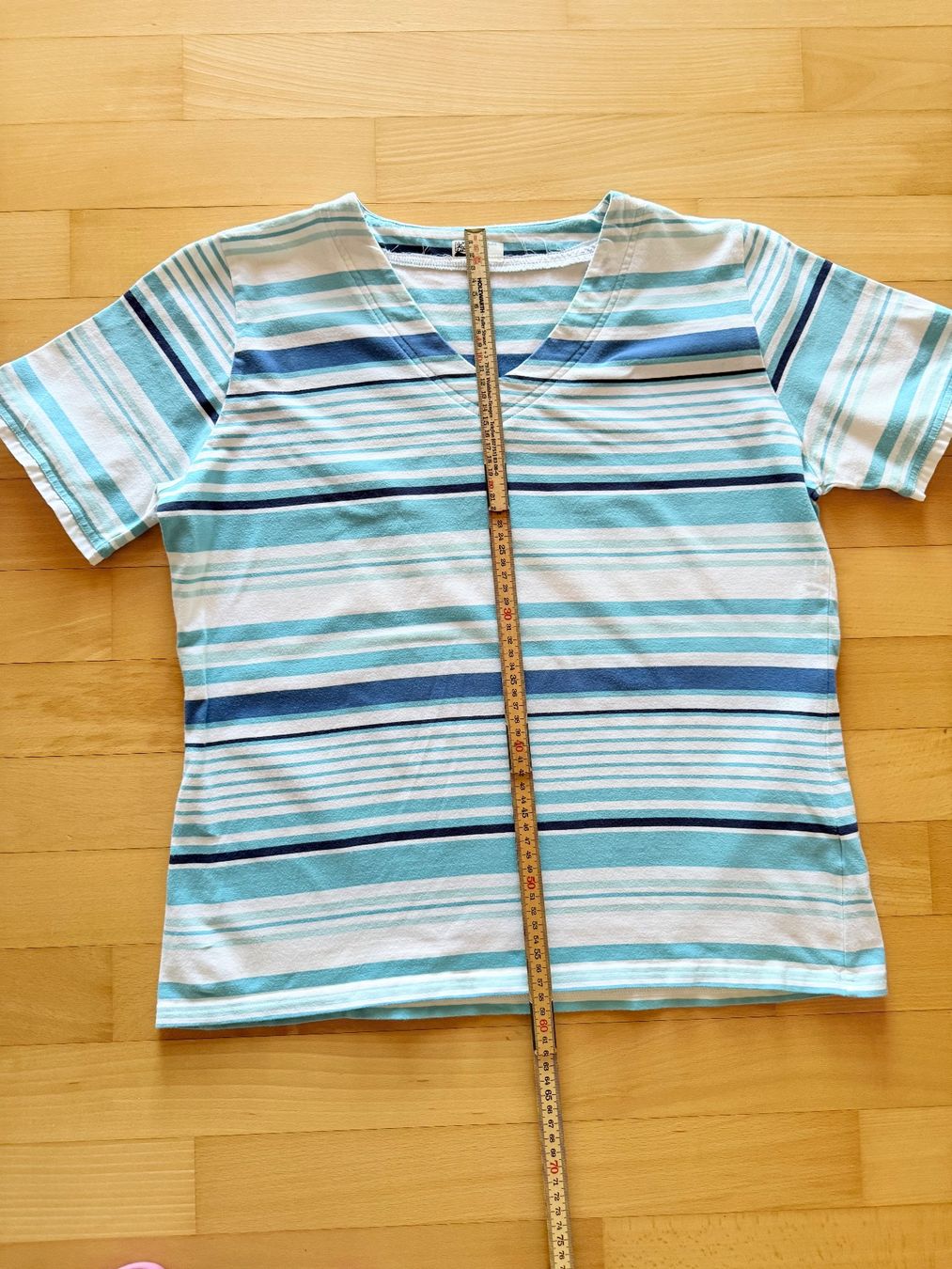 T-Shirts: Damen T-Shirt 40/42 – Gebraucht aus Wallbach von 10merlin